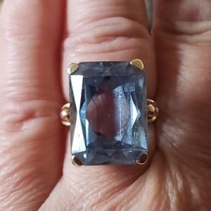 Blue topaz ring